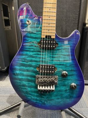 EVH Wolfgang WG Standard QM, Baked Maple Fingerboard - Transparent